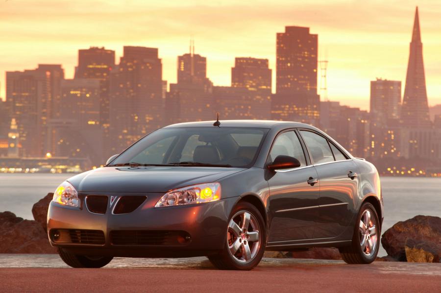  Pontiac G6 2005 года  (фото 32 из 38)
